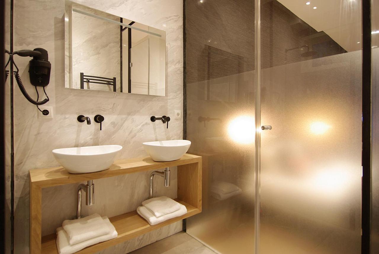 New! 2024 - The Canal Bridge Suites Amsterdam Bagian luar foto